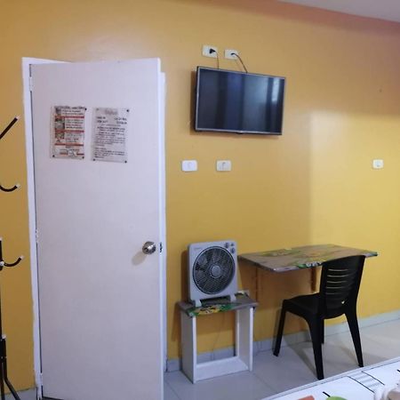 Stylus Hotel Икитос Экстерьер фото