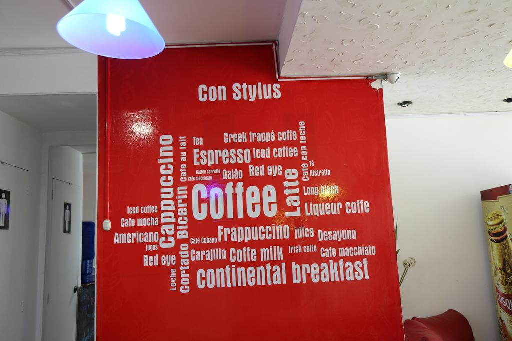 Stylus Hotel Икитос Экстерьер фото
